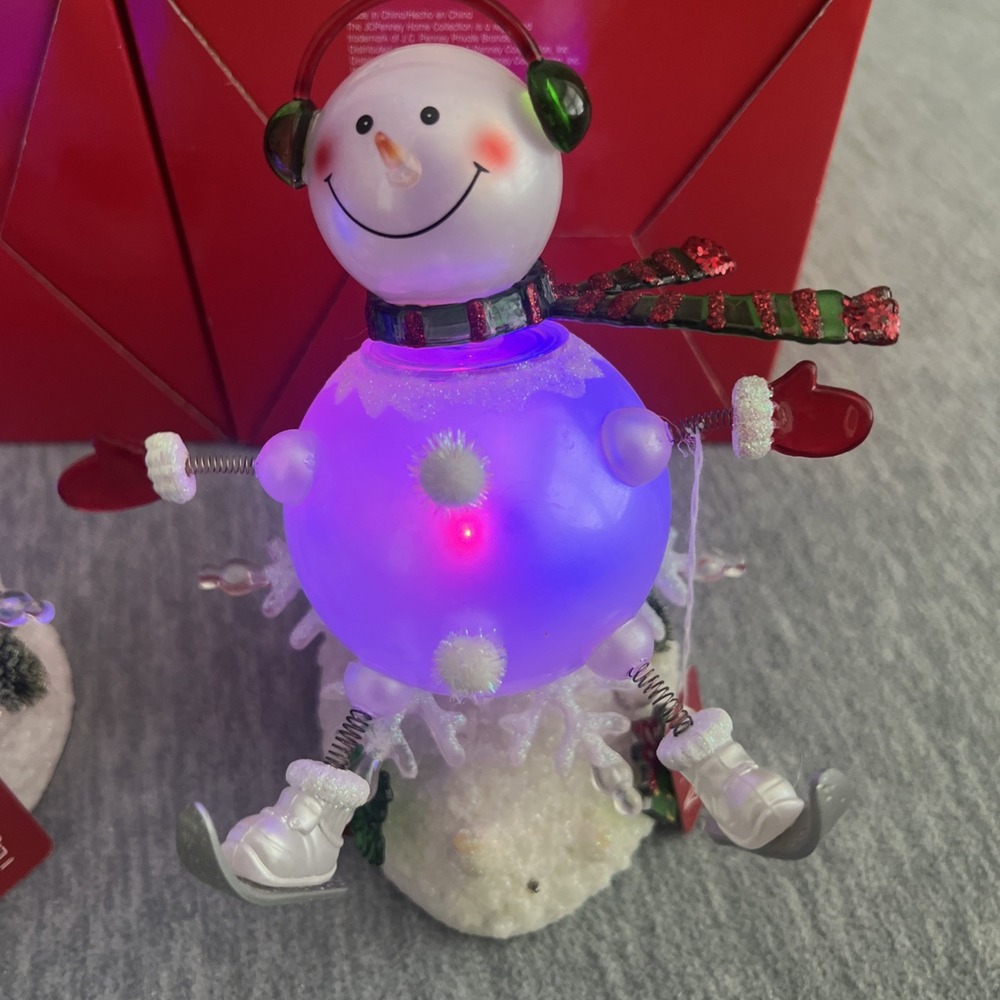 JCPenney Home Lighted Color Changing Acrylic Skiing Snowmen Pair Winter Vintage - Picture 10 of 16